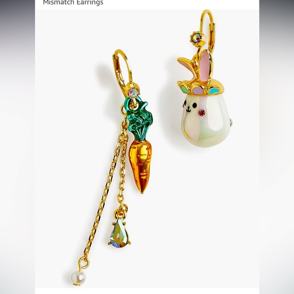 New Betsey Johnson Pearl Critters Bunny & Carrot Mismatch Drop Earrings - Picture 8 of 10